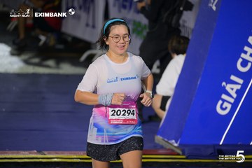 HO CHI MINH CITY NIGHT RUN EXIMBANK 2026 - Ảnh #4985813
