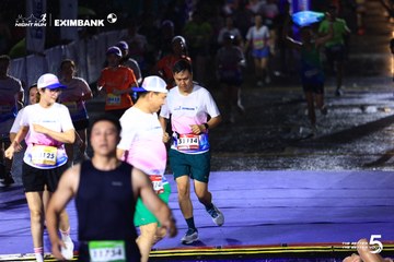HO CHI MINH CITY NIGHT RUN EXIMBANK 2026 - Ảnh #4987965