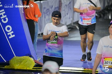 Photo HO CHI MINH CITY NIGHT RUN EXIMBANK 2026 - 94d3e1df9350d781853a662772a0e921.jpg