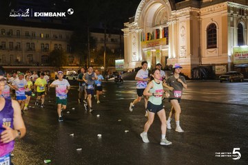HO CHI MINH CITY NIGHT RUN EXIMBANK 2026 - Ảnh #4997196