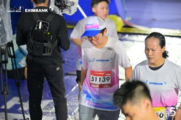 Photo HO CHI MINH CITY NIGHT RUN EXIMBANK 2026 - 9693d3deade27cfc973bb3e56e0782e0.jpg