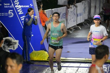 Photo HO CHI MINH CITY NIGHT RUN EXIMBANK 2026 - 97c94d75e795e9d7668e8009039b7970.jpg