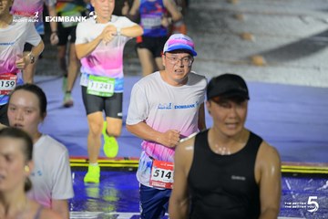 Ảnh sự kiện HO CHI MINH CITY NIGHT RUN EXIMBANK 2026 - 98693315e03a261b32c558ed73cffde1.jpg
