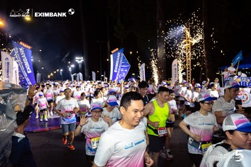 Ảnh sự kiện HO CHI MINH CITY NIGHT RUN EXIMBANK 2026 - 987908a8e9081a64e26b5bd9d87a6391.jpg