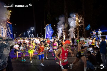 Ảnh sự kiện HO CHI MINH CITY NIGHT RUN EXIMBANK 2026 - 98e15a444a8042ab634d1f477fb20a3c.jpg