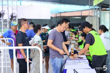 Photo HO CHI MINH CITY NIGHT RUN EXIMBANK 2026 - 98f2b5980db0760aa34aa9d4b274bb38.jpg