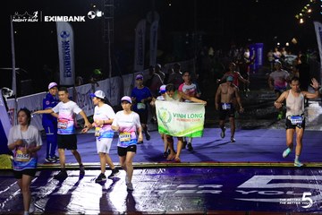 HO CHI MINH CITY NIGHT RUN EXIMBANK 2026 - Ảnh #4988453