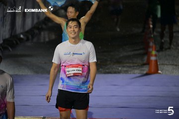 Photo HO CHI MINH CITY NIGHT RUN EXIMBANK 2026 - 990e4565750e764edd907ed949cecc25.jpg