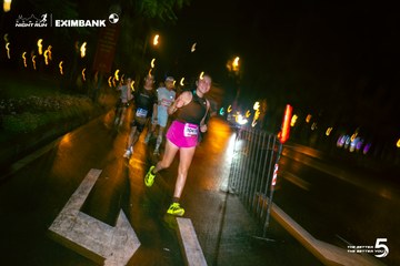 Photo HO CHI MINH CITY NIGHT RUN EXIMBANK 2026 - 99523a87a0301c05444add18b829ad22.jpg