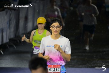 Photo HO CHI MINH CITY NIGHT RUN EXIMBANK 2026 - 995a50c9808b671f517e296e3c0bc251.jpg