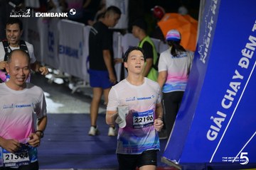 HO CHI MINH CITY NIGHT RUN EXIMBANK 2026 - Ảnh #4982069