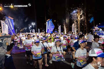 Ảnh sự kiện HO CHI MINH CITY NIGHT RUN EXIMBANK 2026 - 9a3a7dfd8124c87c51138738f16d5ef8.jpg
