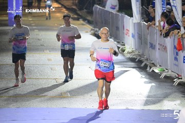 HO CHI MINH CITY NIGHT RUN EXIMBANK 2026 - Ảnh #4983869
