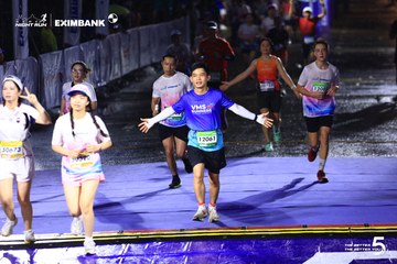HO CHI MINH CITY NIGHT RUN EXIMBANK 2026 - Ảnh #4987880