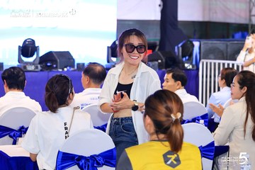 Photo HO CHI MINH CITY NIGHT RUN EXIMBANK 2026 - 9ac565f0c05a8bcd5f61c440297c52df.jpg