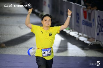 HO CHI MINH CITY NIGHT RUN EXIMBANK 2026 - Ảnh #4985669