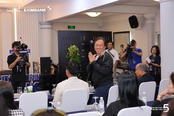 Photo HO CHI MINH CITY NIGHT RUN EXIMBANK 2026 - 9b2d9898552db899d554647e33cec745.jpg