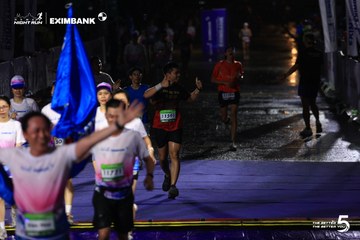 HO CHI MINH CITY NIGHT RUN EXIMBANK 2026 - Ảnh #4988379