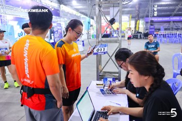 Photo HO CHI MINH CITY NIGHT RUN EXIMBANK 2026 - 9cb8516b43c49d0546a76cb1bd593848.jpg