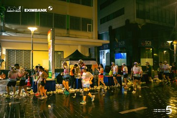 Ảnh sự kiện HO CHI MINH CITY NIGHT RUN EXIMBANK 2026 - 9d76bfcdf93cc53e07d2dc76c7216ad1.jpg