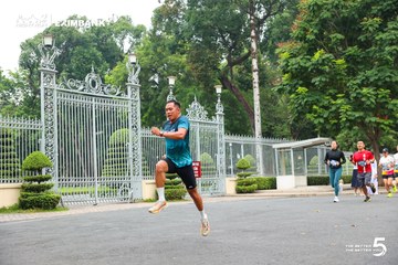 Photo HO CHI MINH CITY NIGHT RUN EXIMBANK 2026 - 9dcb48b4efa04f7f80b25acd6a0aa722.jpg