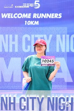 Photo HO CHI MINH CITY NIGHT RUN EXIMBANK 2026 - 9e6ea5b34e9fcaecad34c7101be74020.jpg