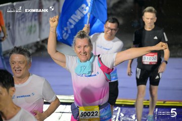 Photo HO CHI MINH CITY NIGHT RUN EXIMBANK 2026 - 9e92519ae183787f6c34ce4e3d4d96b9.jpg