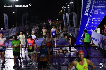 HO CHI MINH CITY NIGHT RUN EXIMBANK 2026 - Ảnh #4988470