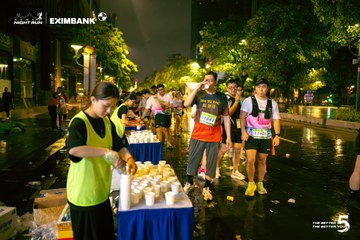 Photo HO CHI MINH CITY NIGHT RUN EXIMBANK 2026 - 9fb767bc9c8baedf9b812cf0638897a8.jpg