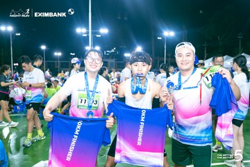 Photo HO CHI MINH CITY NIGHT RUN EXIMBANK 2026 - a0530bdbf854c6d63d37e817cb6bed25.jpg
