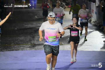 HO CHI MINH CITY NIGHT RUN EXIMBANK 2026 - Ảnh #4982209