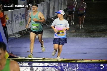 Photo HO CHI MINH CITY NIGHT RUN EXIMBANK 2026 - a1a6b1410bfeb2a4d06b8d9966f7be67.jpg
