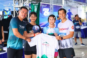 Photo HO CHI MINH CITY NIGHT RUN EXIMBANK 2026 - a1e014f242a955aaa72e98a2e32ac932.jpg