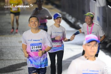 HO CHI MINH CITY NIGHT RUN EXIMBANK 2026 - Ảnh #4986051