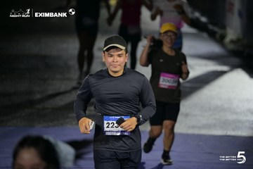 HO CHI MINH CITY NIGHT RUN EXIMBANK 2026 - Ảnh #4985859
