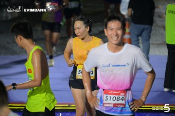 Photo HO CHI MINH CITY NIGHT RUN EXIMBANK 2026 - a21632eefaf79286142beeb4ca67c1d4.jpg