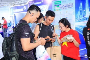 Photo HO CHI MINH CITY NIGHT RUN EXIMBANK 2026 - a2be8931716c90859af3b0cb53e54e8c.jpg