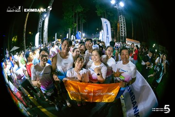 Ảnh sự kiện HO CHI MINH CITY NIGHT RUN EXIMBANK 2026 - a323fc66fe9ab469d61a9dcd49a205fb.jpg