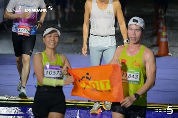 Photo HO CHI MINH CITY NIGHT RUN EXIMBANK 2026 - a3462a7fee746db3ae1d43d6e7171454.jpg