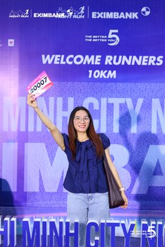 Photo HO CHI MINH CITY NIGHT RUN EXIMBANK 2026 - a3644cc9be2026217349a3965c395759.jpg