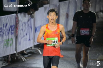 Photo HO CHI MINH CITY NIGHT RUN EXIMBANK 2026 - a47f6a5f0460376f8e20c5068414485f.jpg