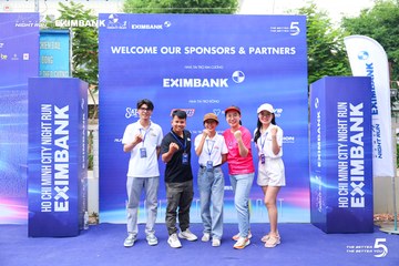 Photo HO CHI MINH CITY NIGHT RUN EXIMBANK 2026 - a4e96f1ac860e6b2b953f47bef3b5ea1.jpg