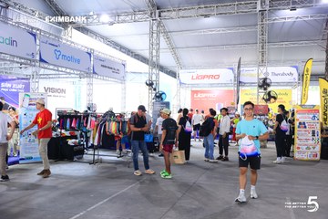 Photo HO CHI MINH CITY NIGHT RUN EXIMBANK 2026 - a502b0c4d726affd14acf2cb22314bf4.jpg