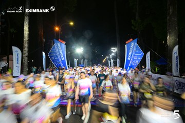 Ảnh sự kiện HO CHI MINH CITY NIGHT RUN EXIMBANK 2026 - a542e9281c28cac4543dcdbc16b903ab.jpg
