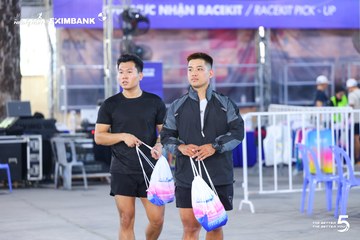 Photo HO CHI MINH CITY NIGHT RUN EXIMBANK 2026 - a670519b4c01c1e29452e65832fbc9b7.jpg