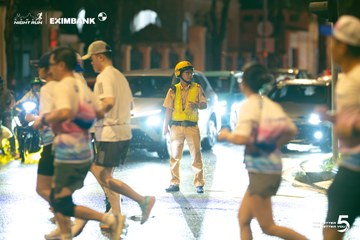 Photo HO CHI MINH CITY NIGHT RUN EXIMBANK 2026 - a6a8534b7ef40e52ff4a4e594e864136.jpg
