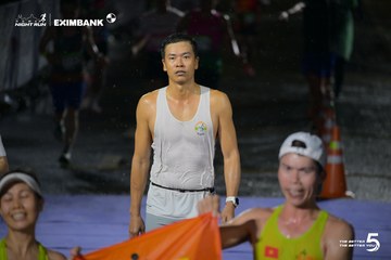 Photo HO CHI MINH CITY NIGHT RUN EXIMBANK 2026 - a6f0c69f6807bccd0ebb5177fd5a343f.jpg