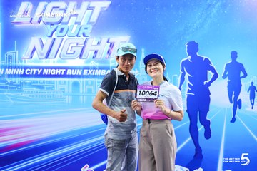Photo HO CHI MINH CITY NIGHT RUN EXIMBANK 2026 - a784f8b538fe0b7740ed7f26e49b8e2a.jpg