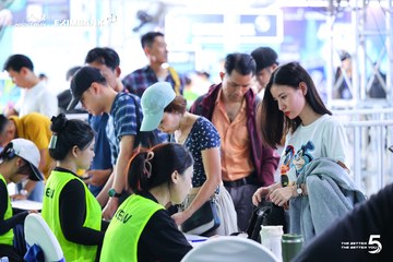 Photo HO CHI MINH CITY NIGHT RUN EXIMBANK 2026 - a793b164be484ff3c874f19131015fb7.jpg