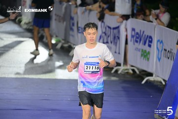 HO CHI MINH CITY NIGHT RUN EXIMBANK 2026 - Ảnh #4980300